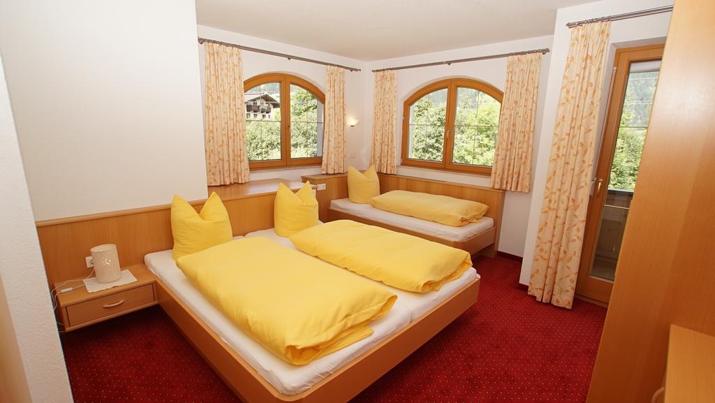 Haus Andrea Schiestl Villa Zell am Ziller Room photo